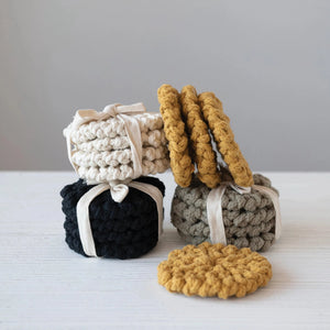 Round Cotton Crocheted Coasters Set