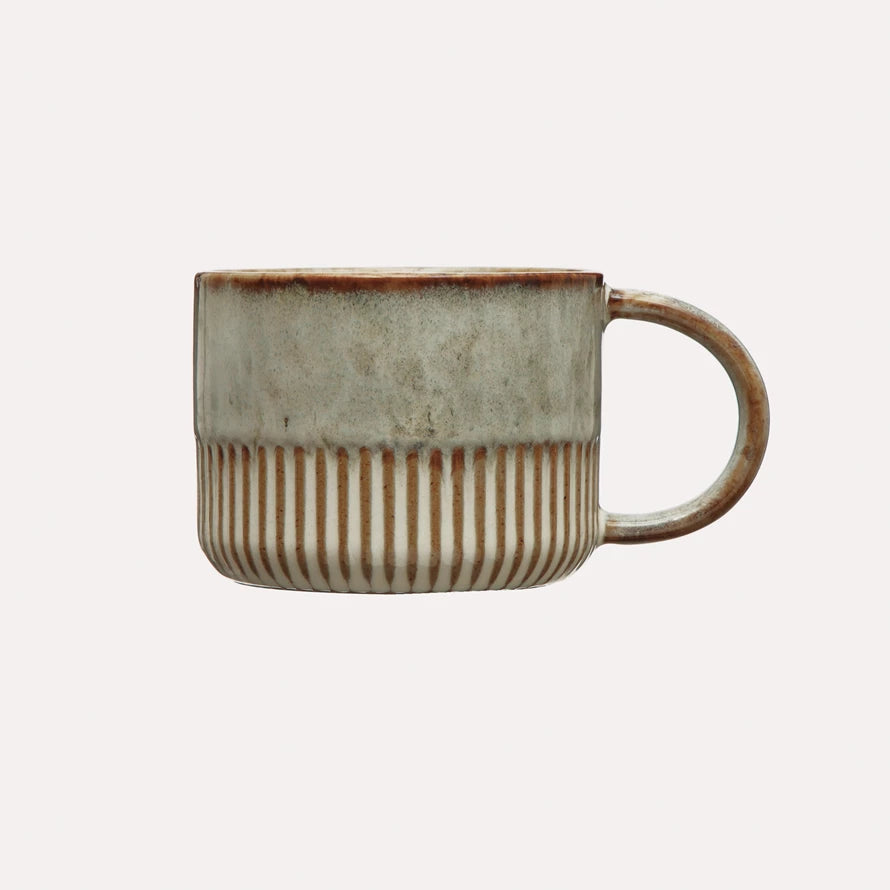 Stoneware Mug with Crimped Bottom